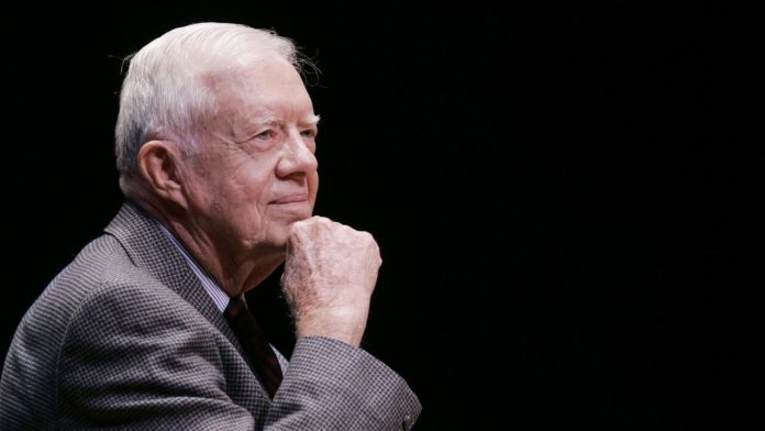 Former president Jimmy Carter pictured before speaking about his book, « Palestine : Peace not Apartheid », on March 8, 2007, at George Washington University. © Charles Dharapak, AP